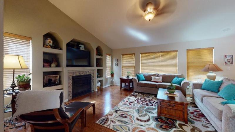 120 Winding Meadow By Vacation Rentals For You Monument 外观 照片